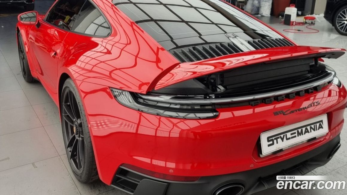 Porsche 911 2024