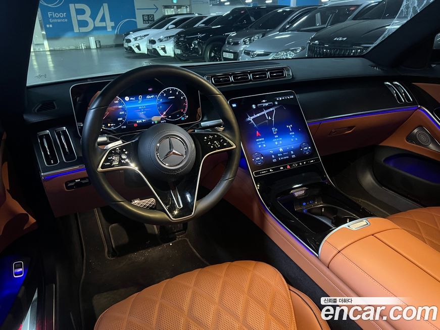 Mercedes-Benz S-Class 2025