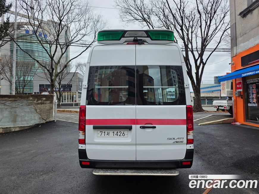 Hyundai Solati 2016