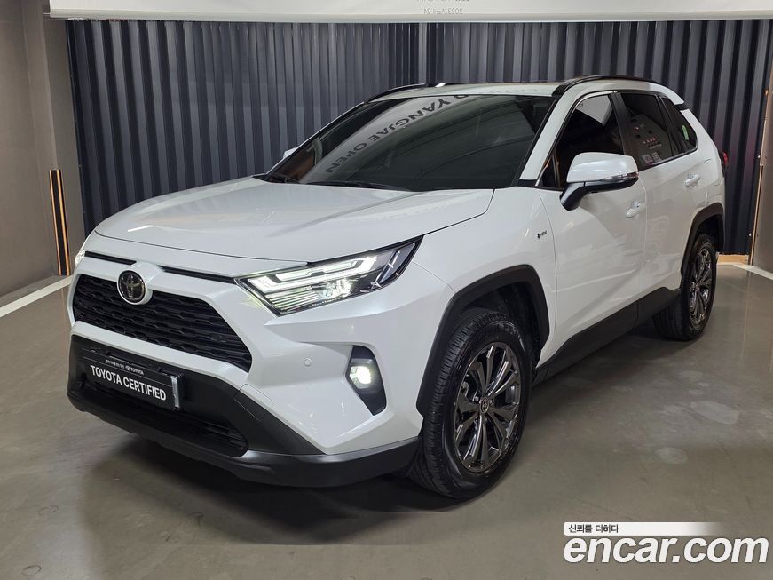 Toyota RAV4 2025