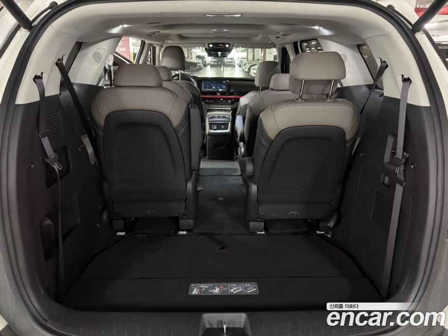 Kia Canival 2024