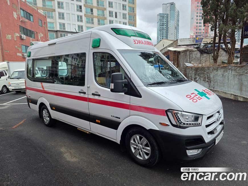 Hyundai Solati 2016
