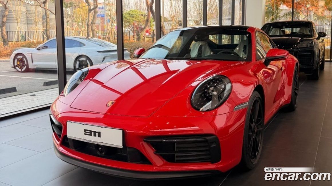 Porsche 911 2024