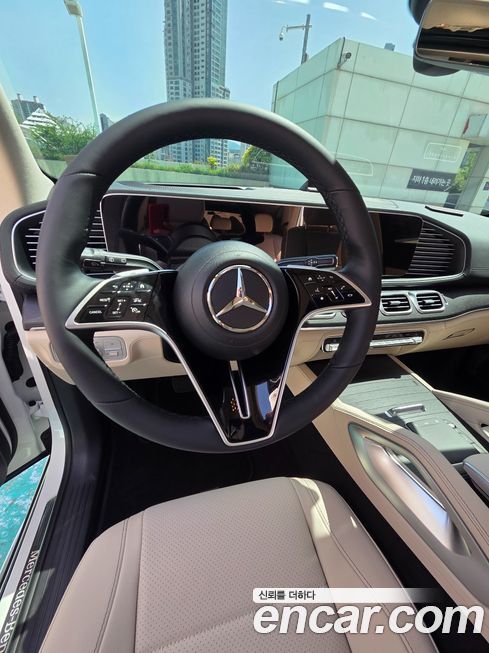 Mercedes-Benz GLE-Class 2026