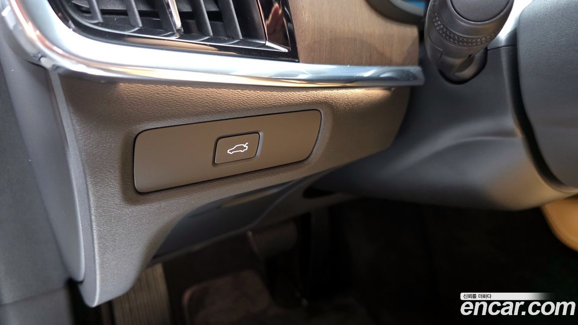 Volvo S90 2024