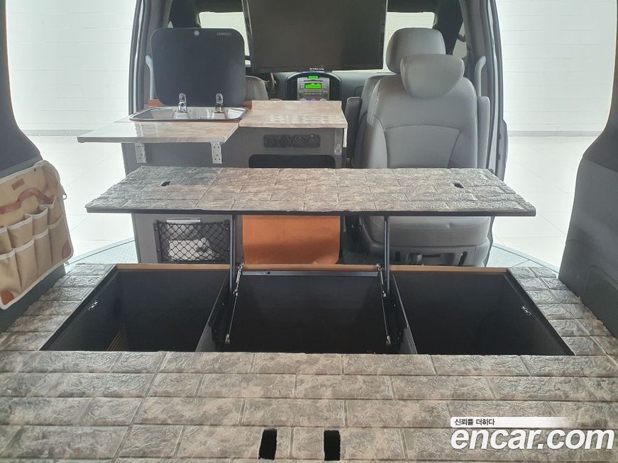 Hyundai Starex 2014