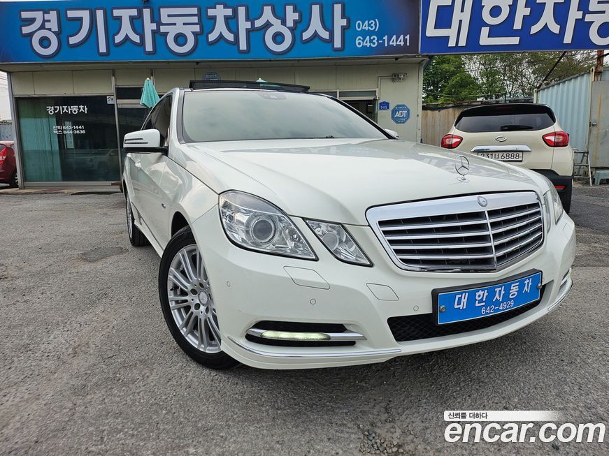 Mercedes-Benz E-Class 2012