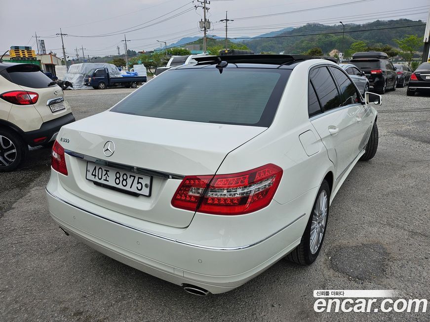Mercedes-Benz E-Class 2012