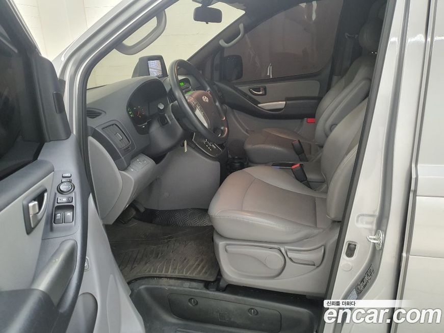 Hyundai Starex 2014