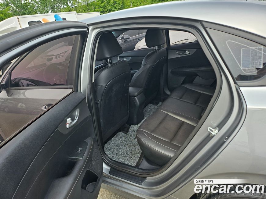 Kia K3 2019