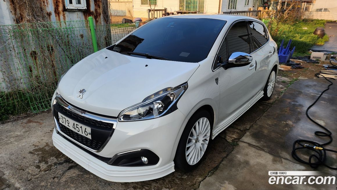 Peugeot 208 2017