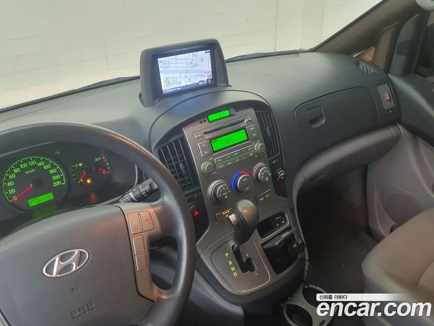 Hyundai Starex 2014