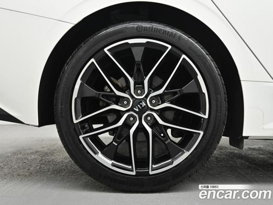 Kia K5 2021