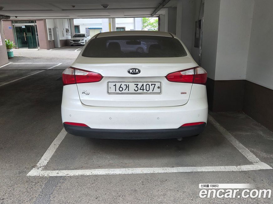 Kia K3 2013