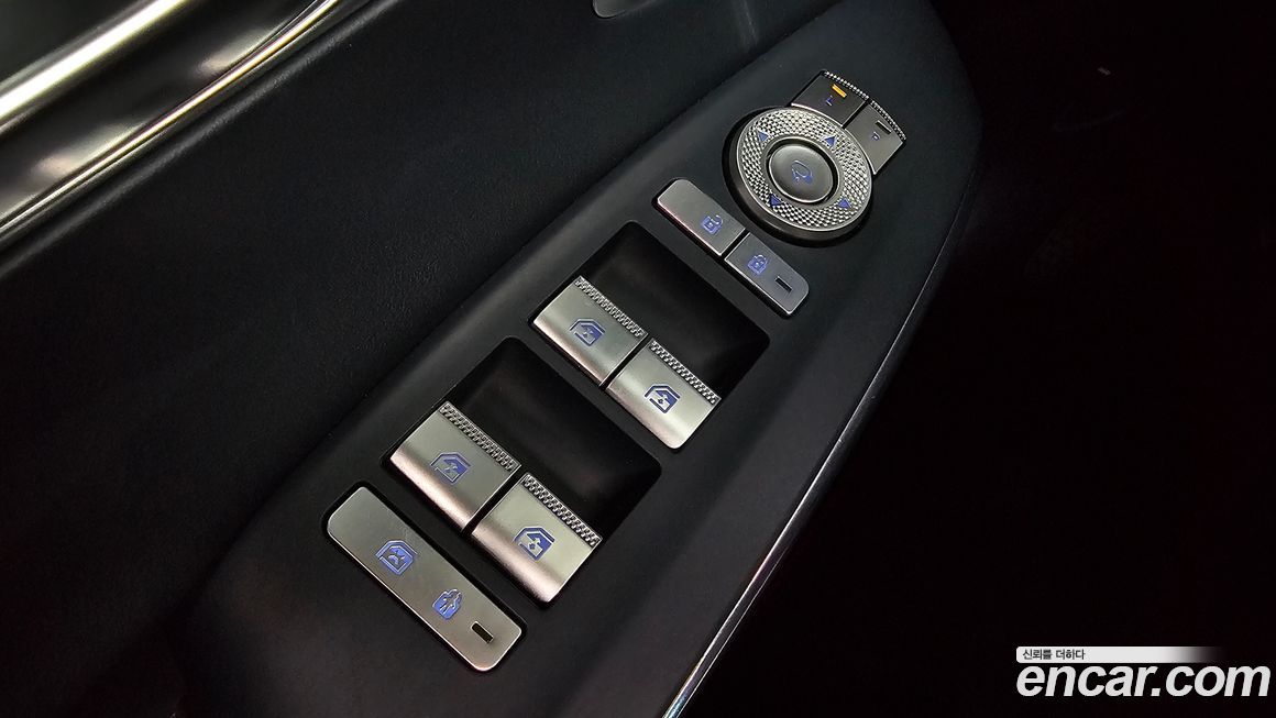 Genesis GV70 2023