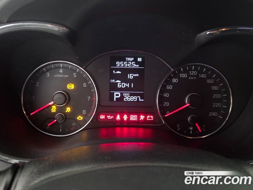Kia K3 2013