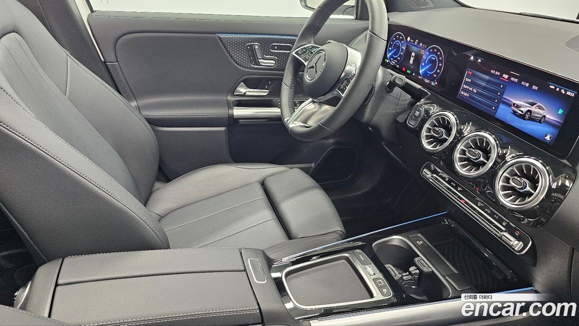 Mercedes-Benz EQA 2026