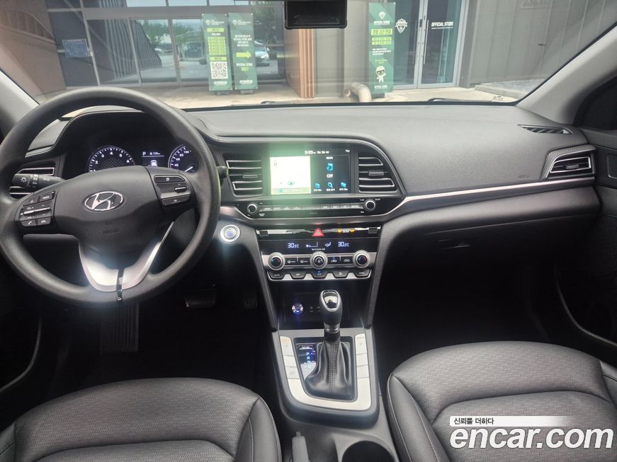 Hyundai AVANTE 2019