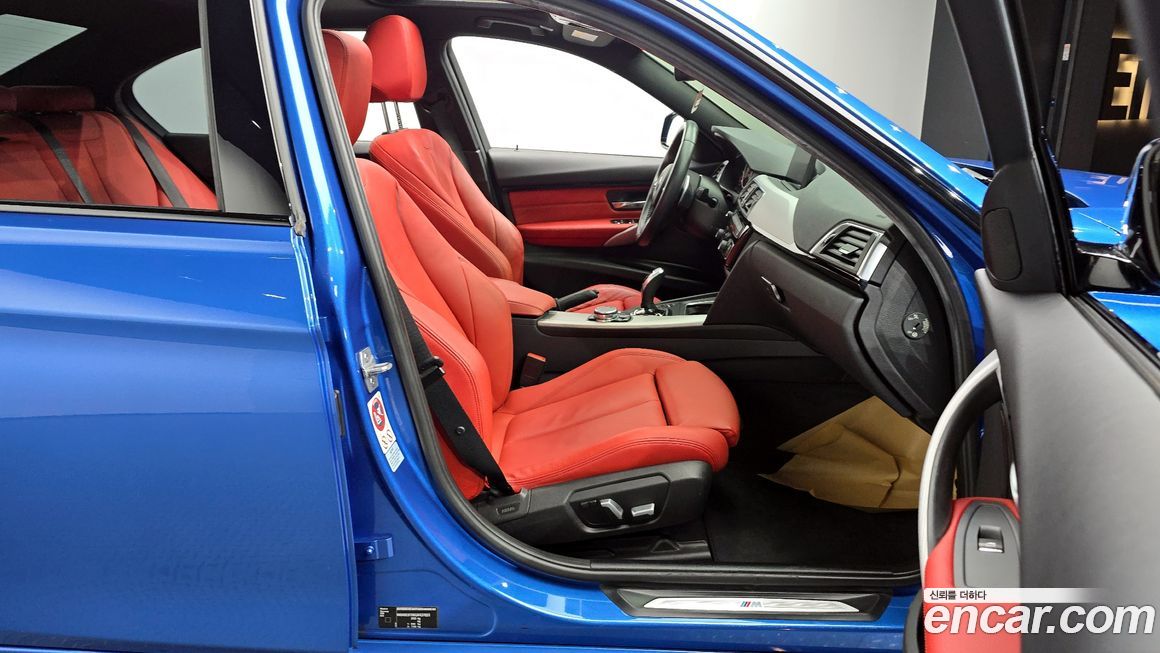 BMW 3-Series 2016
