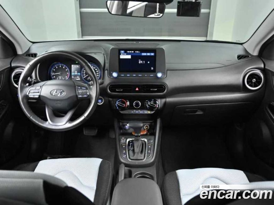 Hyundai Kona 2021