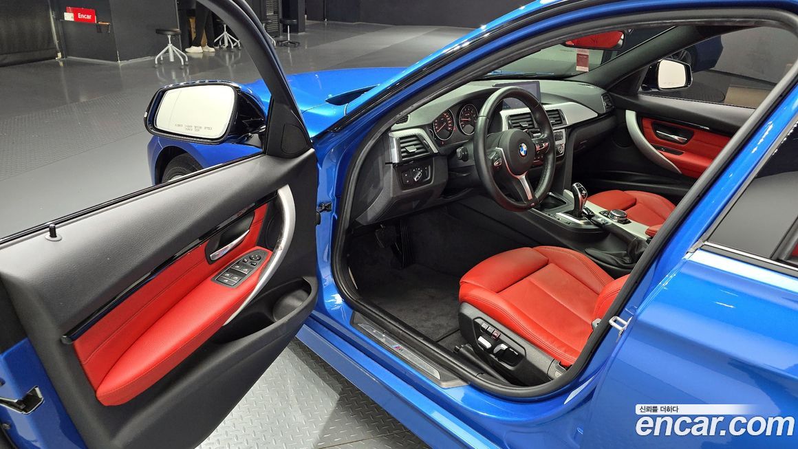 BMW 3-Series 2016
