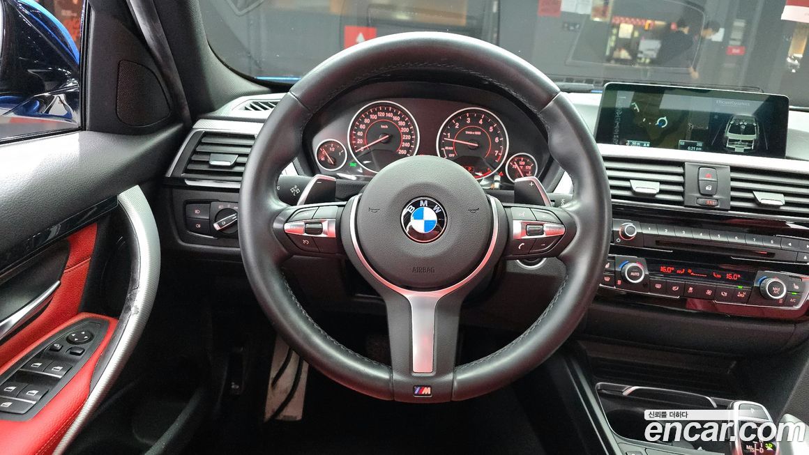 BMW 3-Series 2016