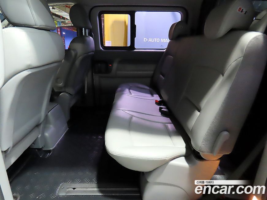 Hyundai Starex 2016