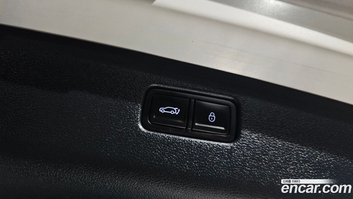 Genesis GV70 2023
