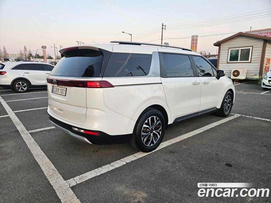 Kia Canival 2021