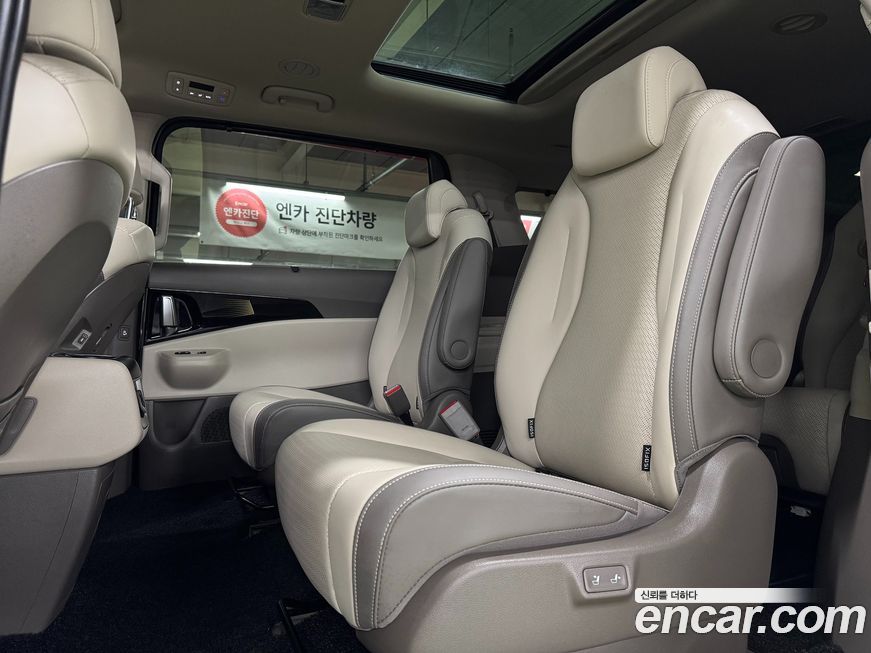 Kia Canival 2025