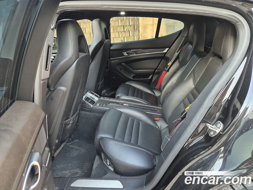 Porsche Panamera 2013