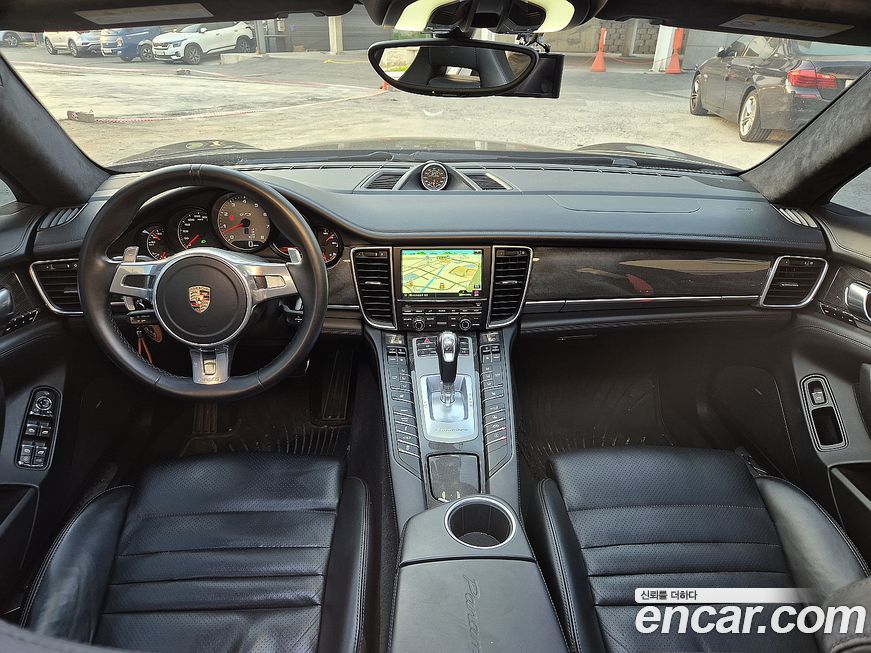 Porsche Panamera 2013