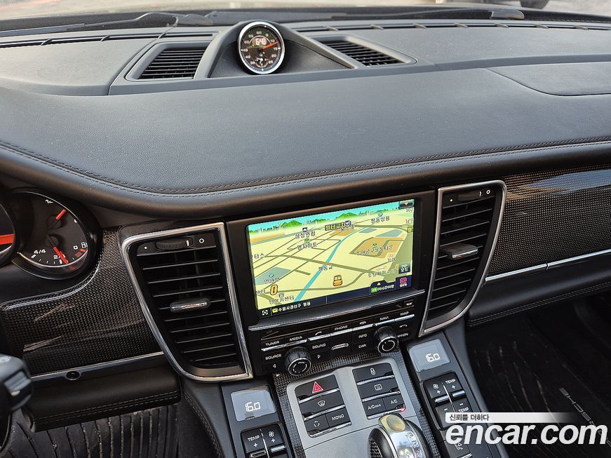 Porsche Panamera 2013