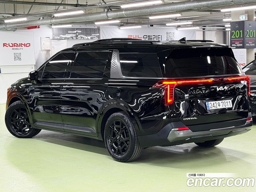 Kia Canival 2025