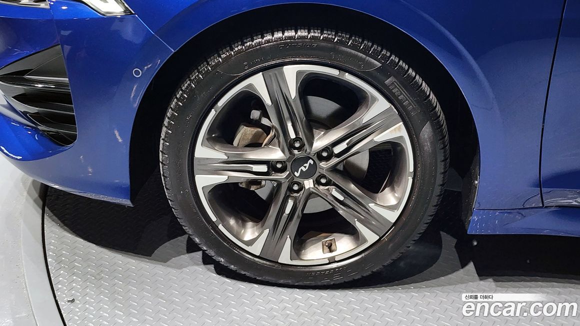 Kia K5 2023