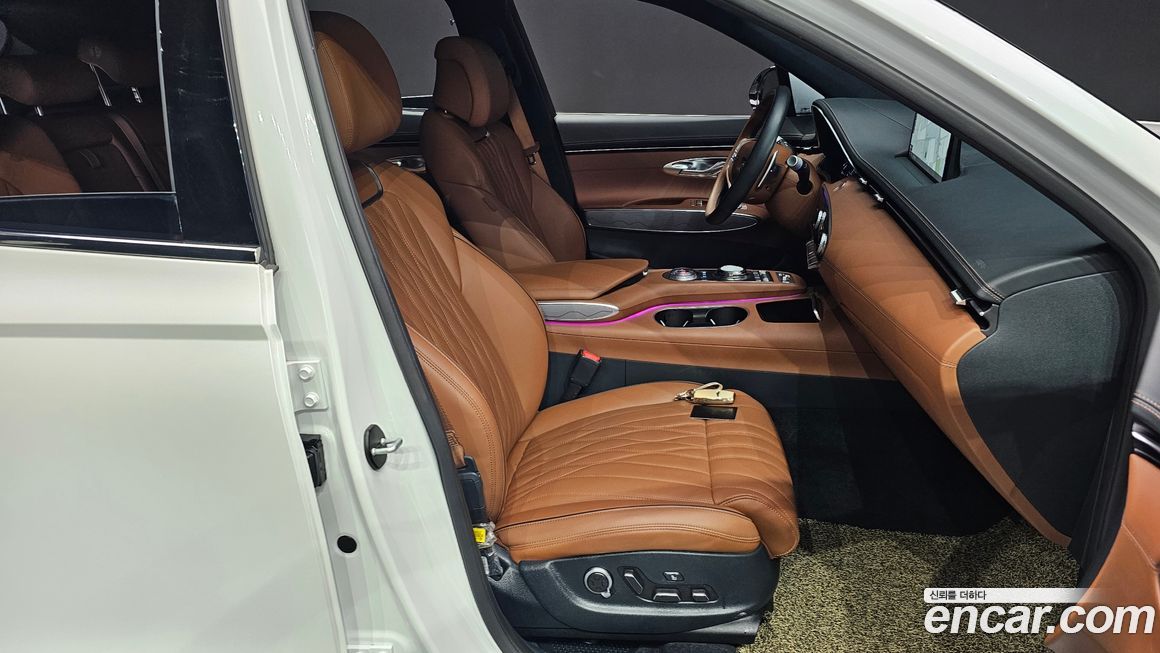Genesis GV70 2023