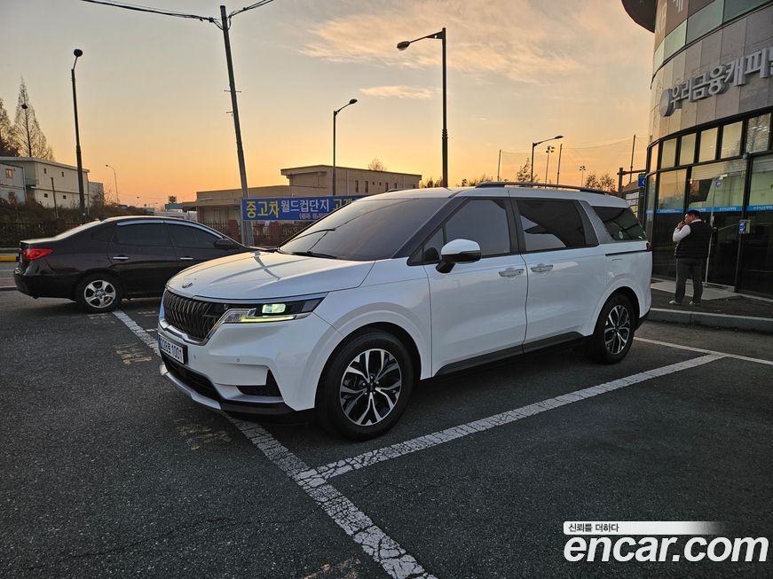 Kia Canival 2021