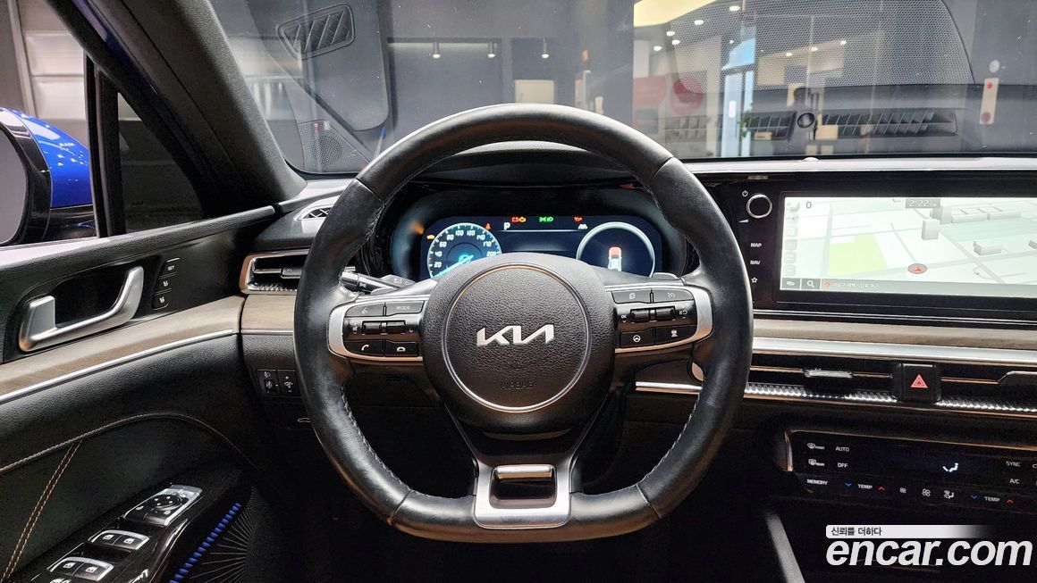 Kia K5 2023