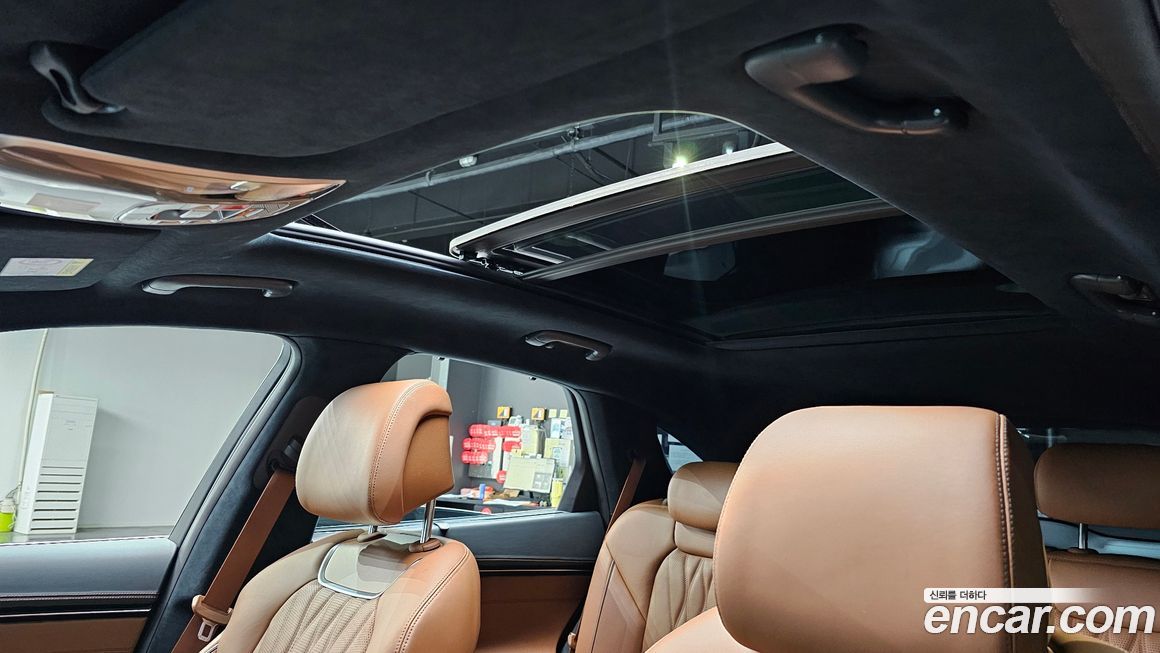 Genesis GV70 2023