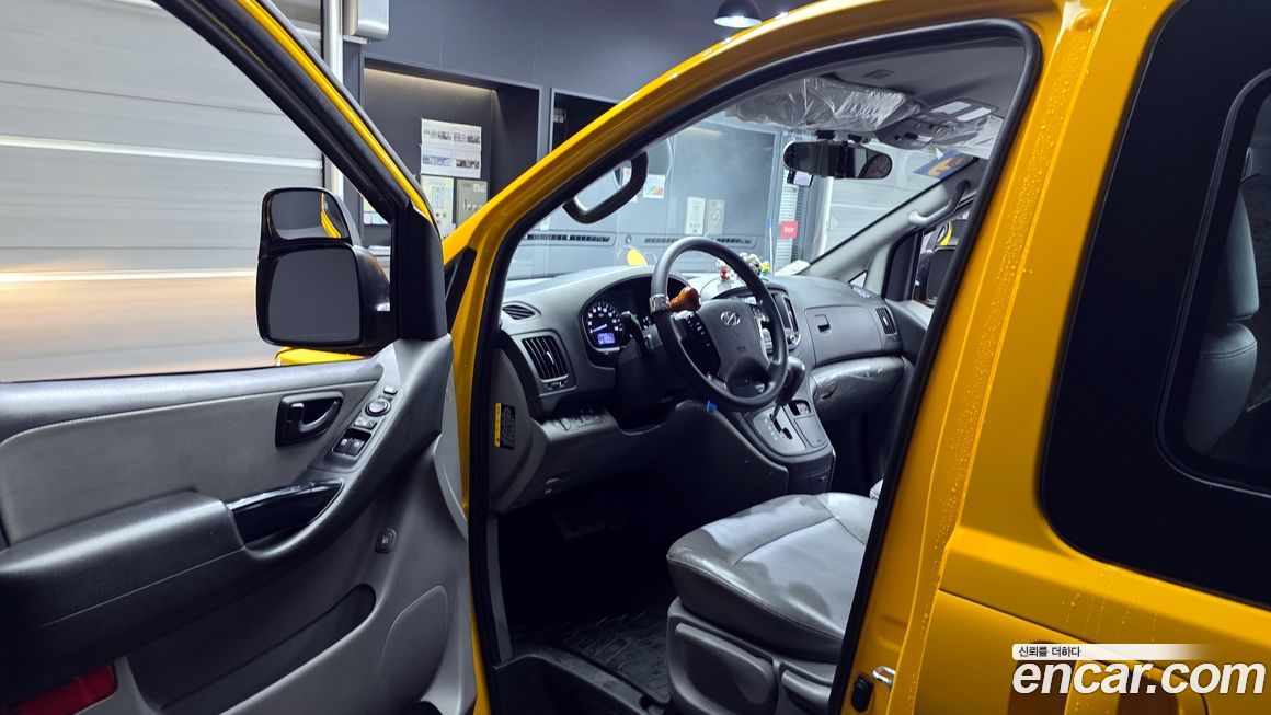 Hyundai Starex 2019