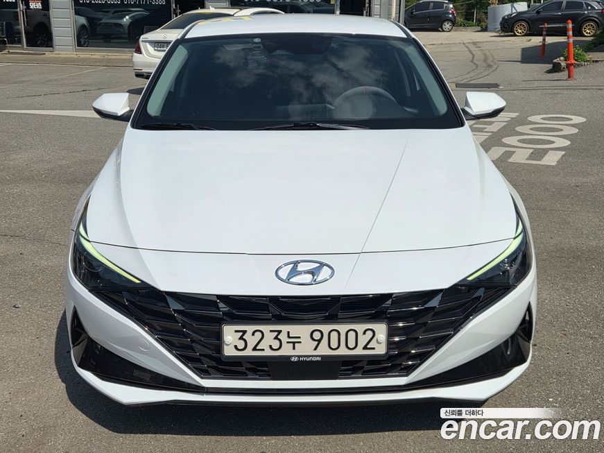 Hyundai AVANTE 2021