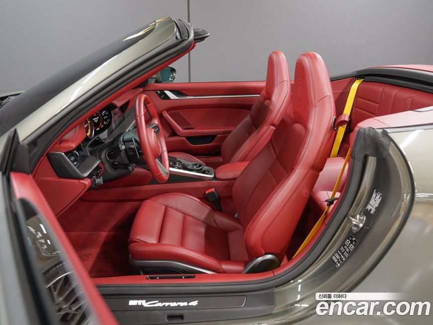 Porsche 911 2021