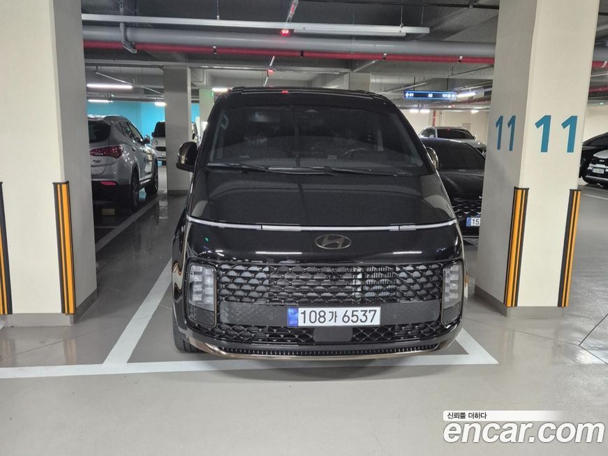 Hyundai Staria 2025