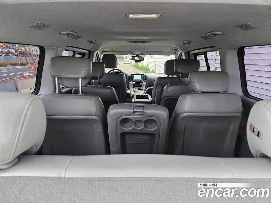 Hyundai Starex 2016