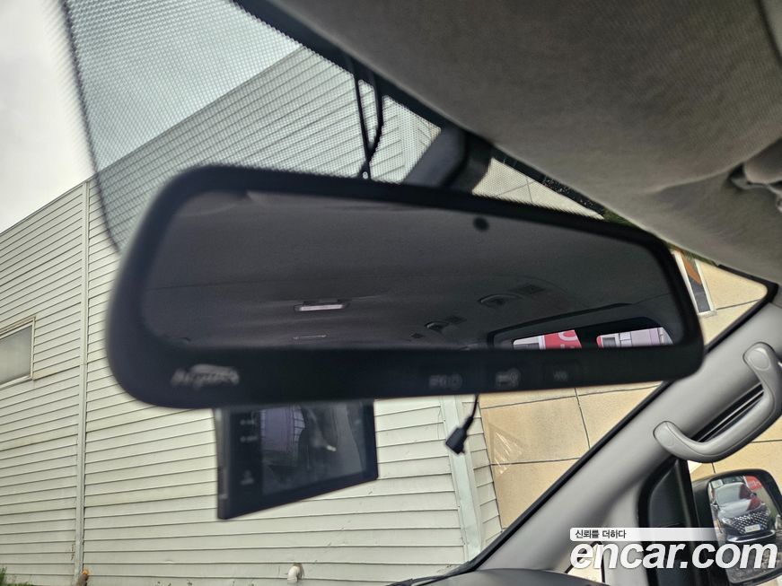 Hyundai Starex 2016