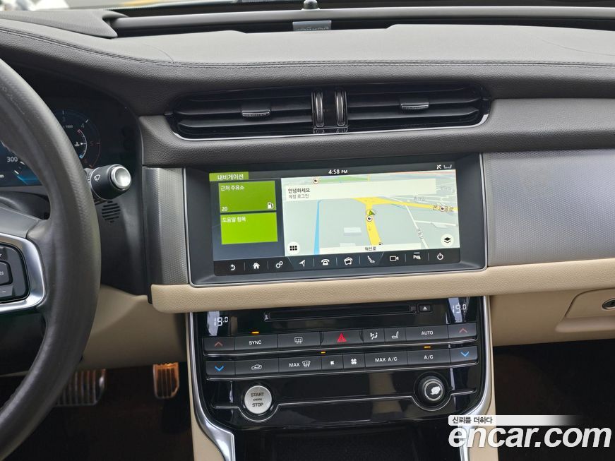 Jaguar XF 2019