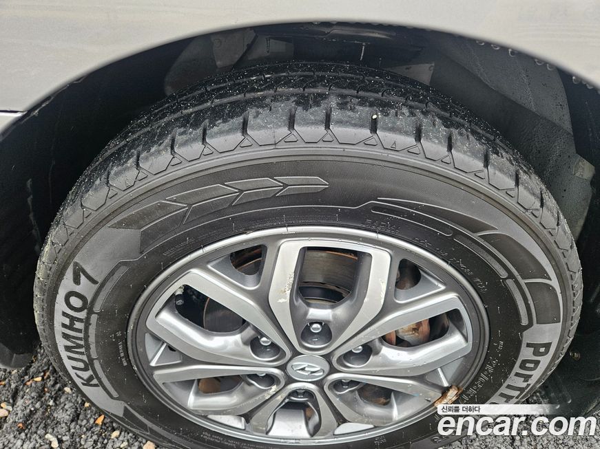 Hyundai Starex 2016