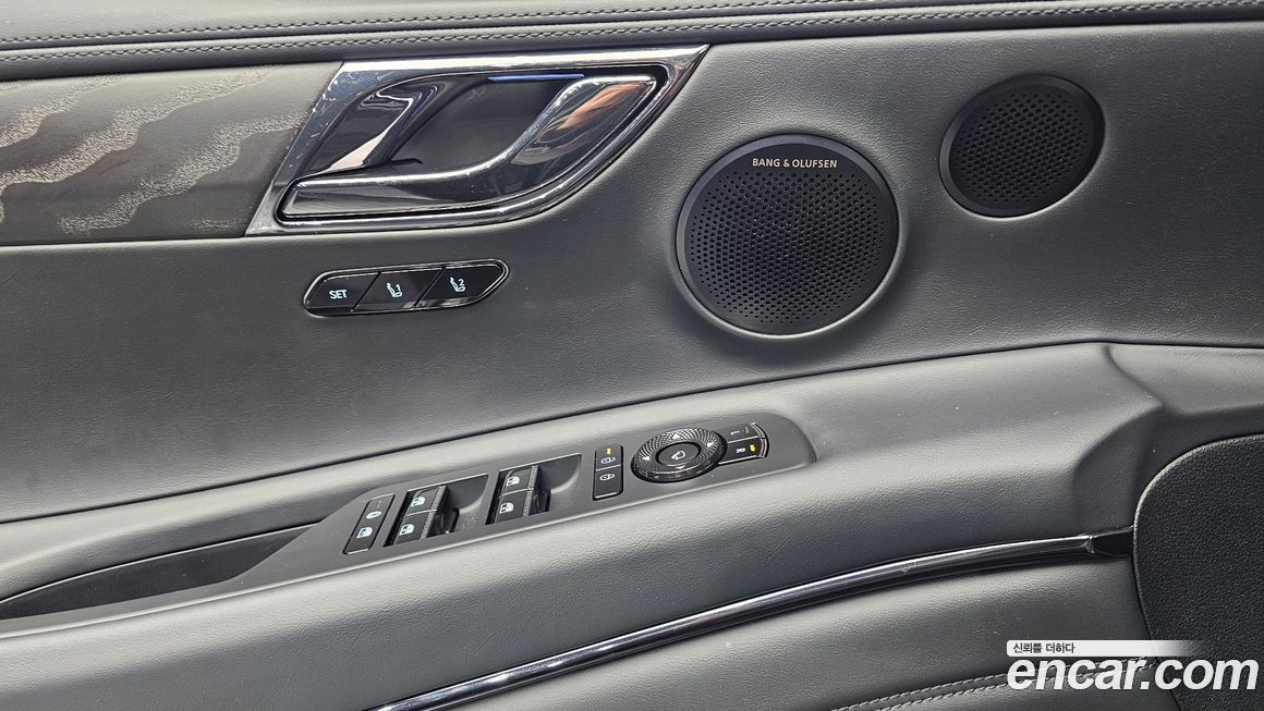 Genesis GV80 2025