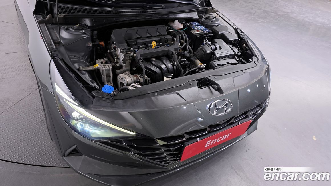 Hyundai AVANTE 2021