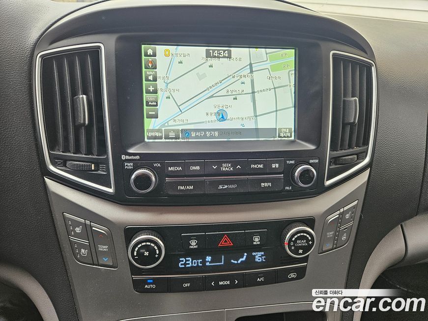 Hyundai Starex 2016